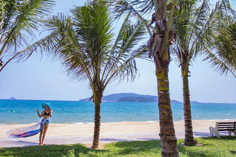 Yasaka Saigon Nha Trang Hotel & Spa Kültér fotó