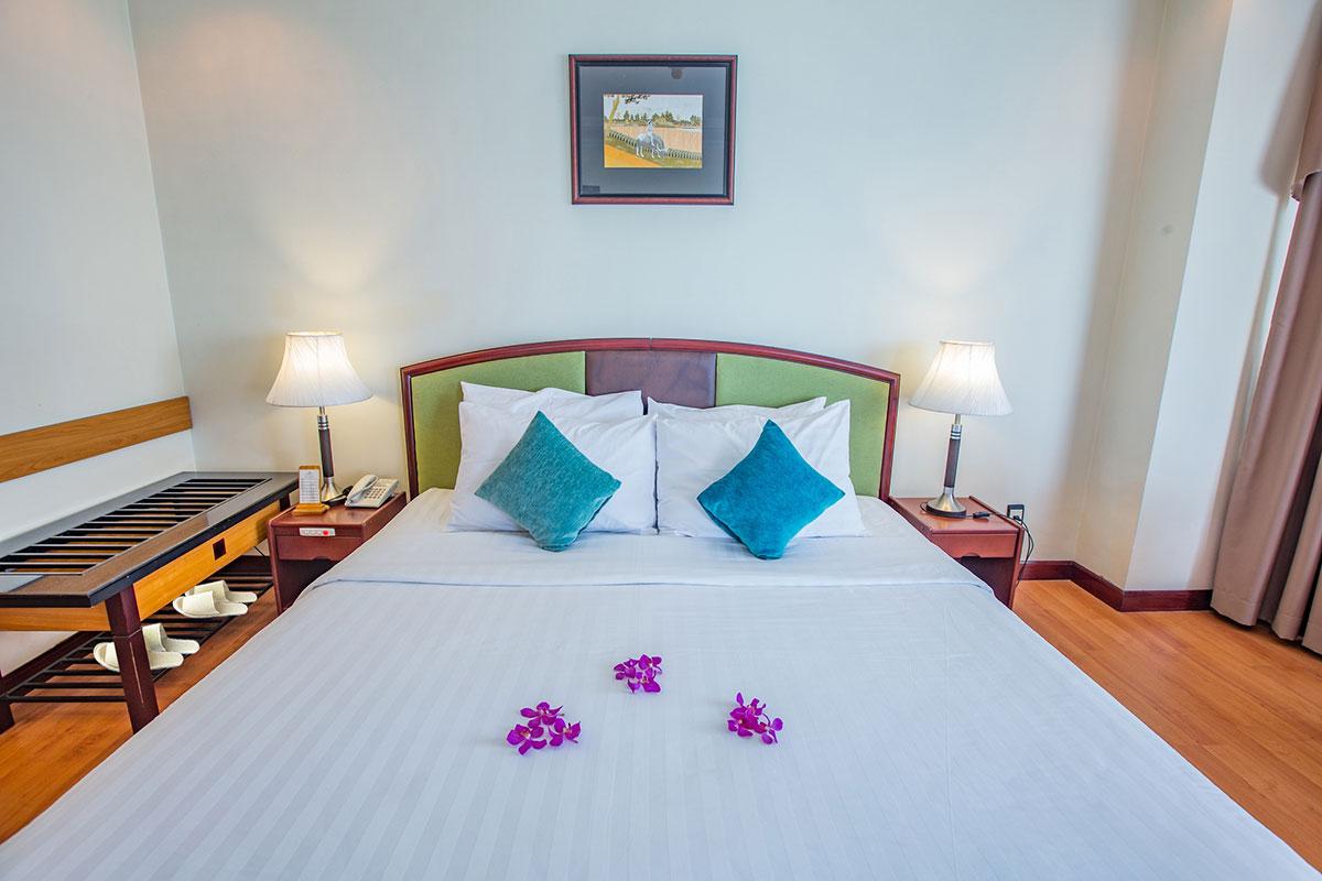 Yasaka Saigon Nha Trang Hotel & Spa Kültér fotó