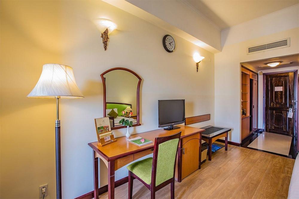 Yasaka Saigon Nha Trang Hotel & Spa Kültér fotó