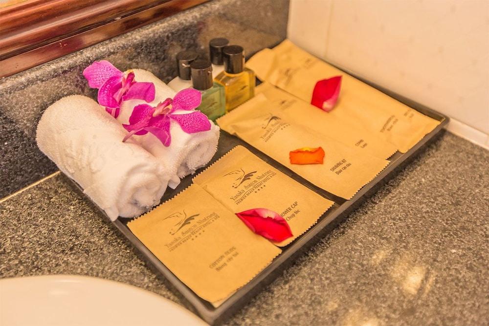 Yasaka Saigon Nha Trang Hotel & Spa Kültér fotó