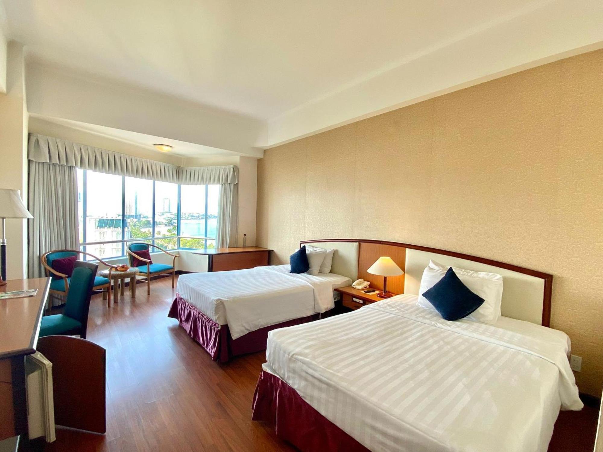 Yasaka Saigon Nha Trang Hotel & Spa Kültér fotó
