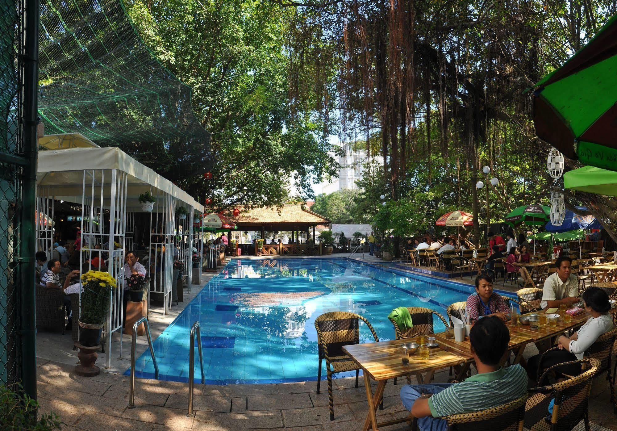 Yasaka Saigon Nha Trang Hotel & Spa Kültér fotó