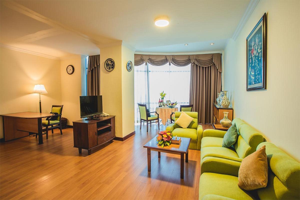 Yasaka Saigon Nha Trang Hotel & Spa Kültér fotó